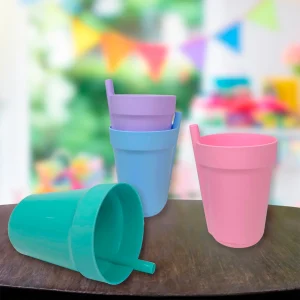 Set de 4 vasos para bebés con popote 250 ML