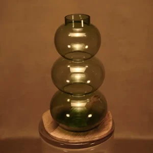 Florero de Vidrio Soplado Verde de diseño retro
