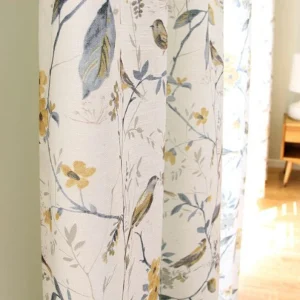 Cortina efecto lino con pájaros estampados