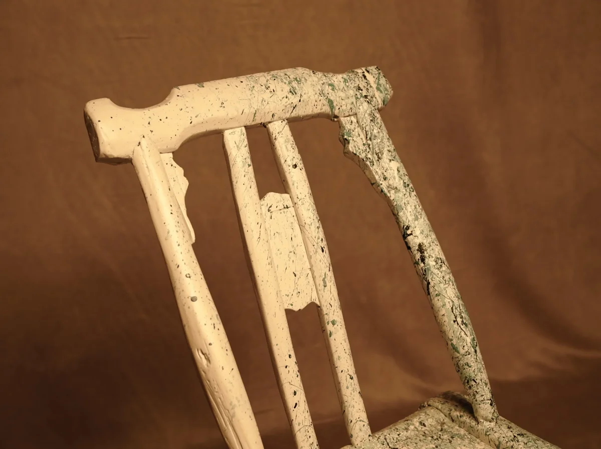 Silla Restaurada Intervenida - Pieza única - Imagen 4
