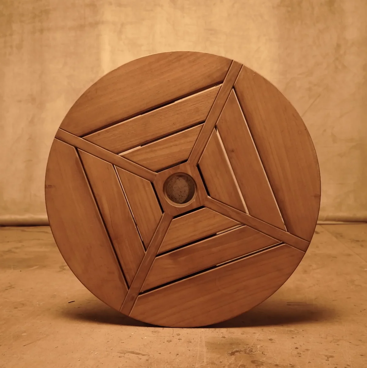Tablero redondo de madera de teca 60cm – Estilo rústico natural - Imagen 2