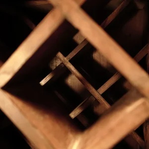 Botellero de Vinos en Madera de Teca Roja Estilo Colonial