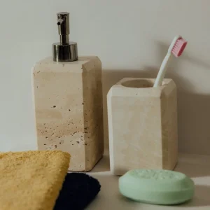 Dispensador jabón baño mármol travertino Travertinodi